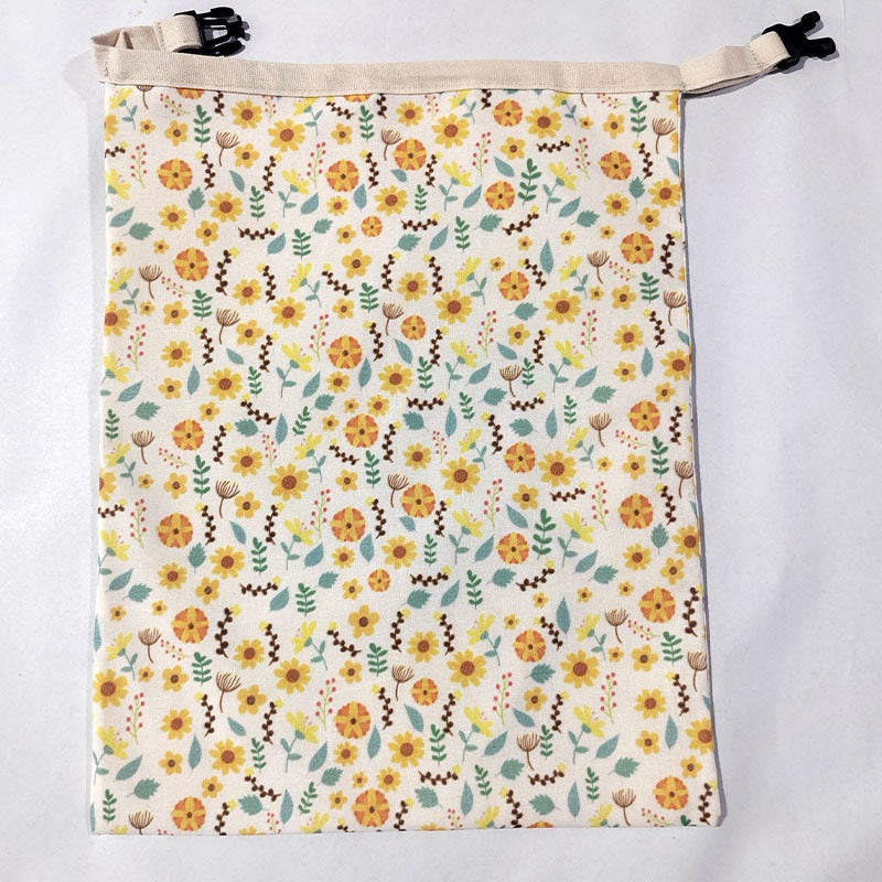 Reusable Beeswax Food Storage Bags Made From Linen And Cotton